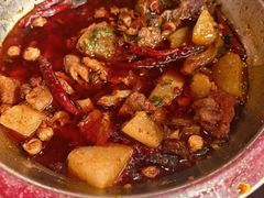 -大众跷脚牛肉馆·非遗传承单位(峨眉山店)