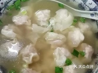 庆兴的是老板还是卖的良心饭,馅里肉肉很多。价廉物美