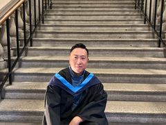 -香港大学