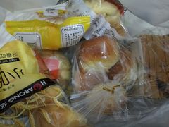 -华荣西饼屋(金禧店)