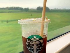 -星巴克臻选(宁波世纪东方广场店)