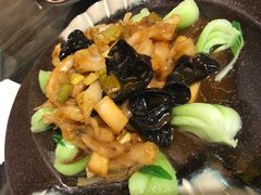 -鱼王府大酒店