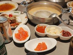 -黑金·寻焰自助百汇·烤肉·火锅(中街店)