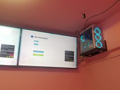 -VR间客漫虚拟现实体验馆(汉街店)