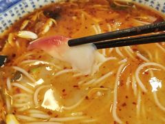 -桥香园过桥米线(国贸店)