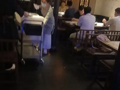 -绿茶餐厅(深圳龙华天虹购物中心店)