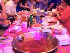 -红牌美蛙鱼头火锅(万辉国际广场店)