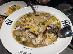 -渔语鱼新川菜Bistro(万象天地店)