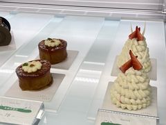 -潮一不贰·法式甜品·生日蛋糕·西式简餐(外滩店)