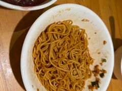 -诚铭记·虾仁汤包·成都小吃(融创店)