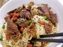 -阿阳牛腩腌面店