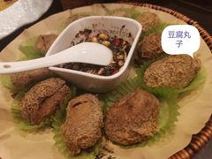 -亮欢寨酸汤鱼(沙冲路店)