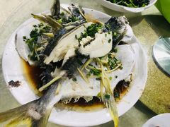 -考记泥焗鸡农庄·海鲜(北洛秘境店)