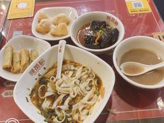 -双燕楼·手工馄饨·汤面小吃(世纪汇店)