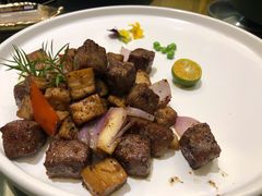 杏鲍菇黑椒牛肉粒-彩虹之约•淮扬家宴(亚运村店)