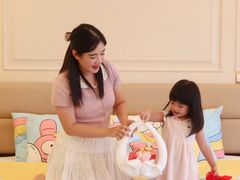 -深圳富苑皇冠假日套房酒店