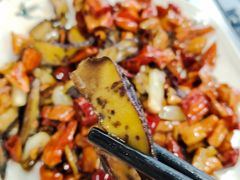 -阿山卓·野生菌火锅·纳西火塘烤肉