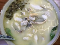 -明呈黄鱼面馆(斜土路店)