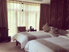 -三亚亚龙湾五号度假别墅酒店