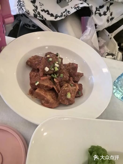 莫斯科餐厅俄式冷酸鱼图片
