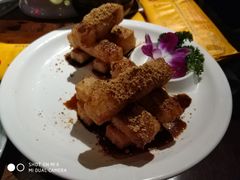 -三人行骨头王火锅(长寿店)