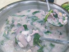 -标记美食新鲜猪杂(兴南大道店)