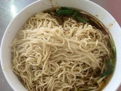 面条刚端上来都一个样-老赵面店(大西路店)