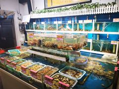 水产区-鑫悦楼煎蟹·16年海鲜大排档