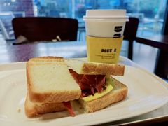 -DOUTOR德咖伦(吴江路店)
