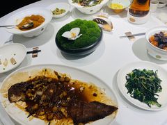 -老吉士酒家(丁香国际店)
