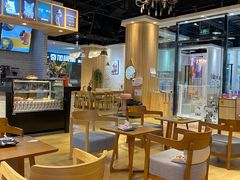 -藏猫猫咖啡主题馆(中央大道店)