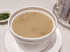 -香港新发烧腊茶餐厅(水围店)