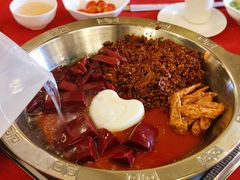 -山城年华老火锅(玉林店)