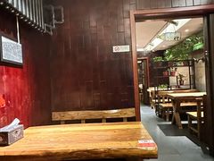 -万记麻辣烫国展总店