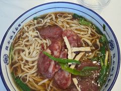 -镇南锅盖面馆(解放路店)