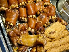 四点金拼猪蹄-明姨仔潮汕美食·碳炉猪脚·汕尾牛腩饭·起片鸡煲(起义路店)