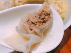 鸡汤黑松露馄饨-上海人家花樣年华(中山公园店)