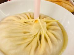 王牌蟹粉灌汤包-苏小柳手工点心(人民广场分院)