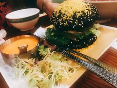 网红瀑布牛肉菠萝包-肥韬茶餐厅(南山mini店)