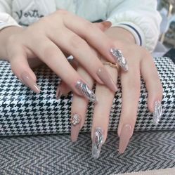 -LILY NAILS美甲美睫