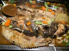 酱香烤鱼-探鱼·鲜青椒爽麻烤鱼(北京路天河城店)