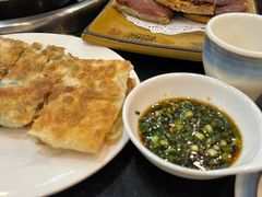 -老来福·非遗酸汤兔(凯旋路店)