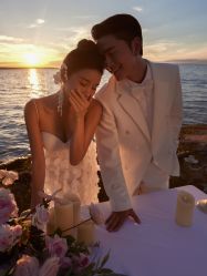 点击看大图 -至臻微拉婚纱摄影