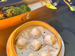 -RIVIERA 松鹤楼(外滩店)