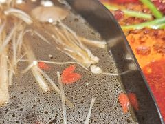 -鹿鸣山草本茶香火锅(园西路店)