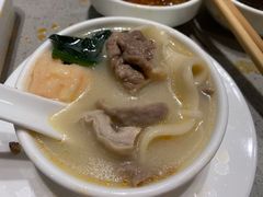 -海底捞火锅(奉化银泰店)