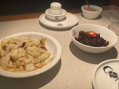 -江渔儿酸菜鱼·拔草餐厅(虎门君乐汇店)