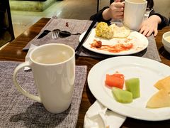-北京希尔顿逸林酒店