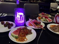 -东方明珠·空中旋转餐厅