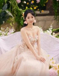 -米莱摄影写真(五大道别墅店)